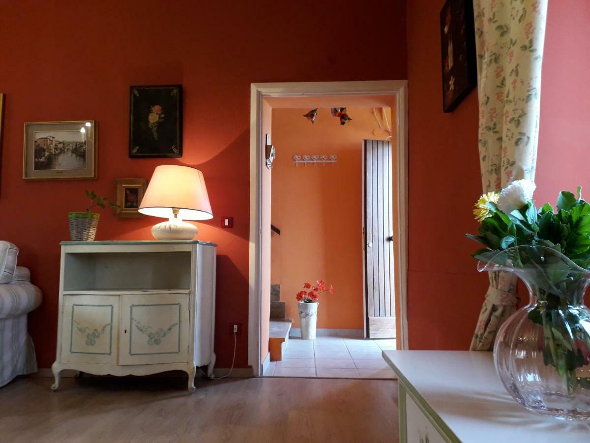 Alle Preci Country House Santa Restituta エクステリア 写真