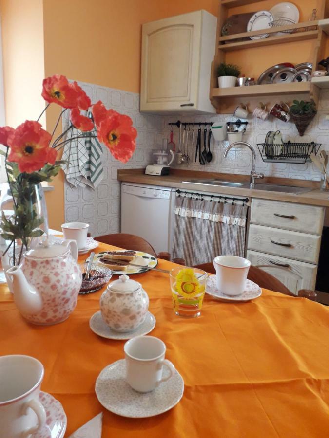 Alle Preci Country House Santa Restituta エクステリア 写真